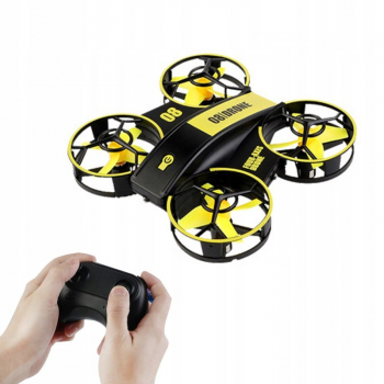 Dron RH821